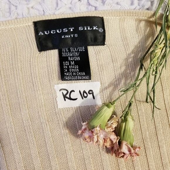 🌻🌺🌻AUGUST SILK LIKE NEW SILK BLEND CARDIGAN!! - Picture 4 of 5